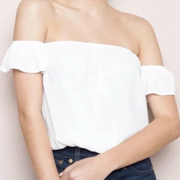 Brandy Melville Off The Shoulder Beccah Crop Top White One Size - Picture 5 of 5